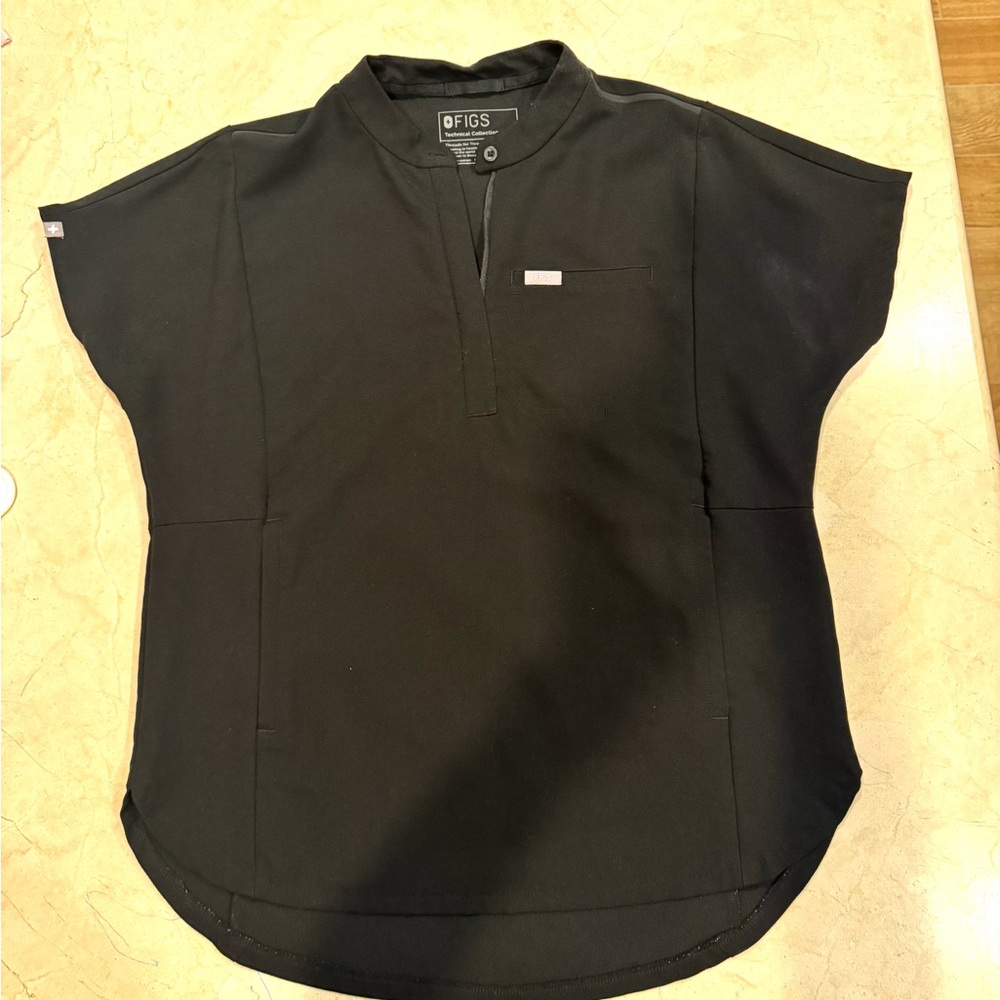Women’s scrub top - fibs - small - black